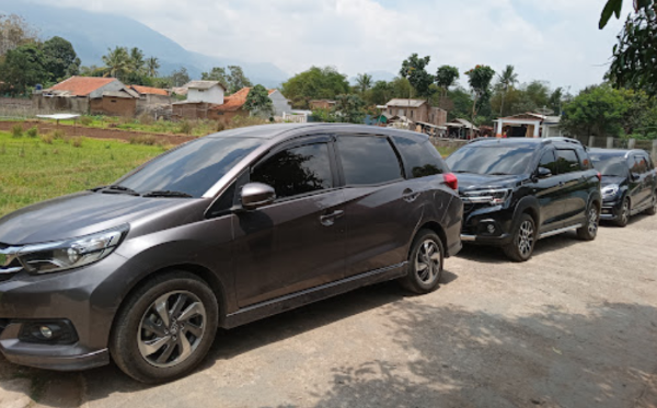 sewa mobil Denpasar Timur