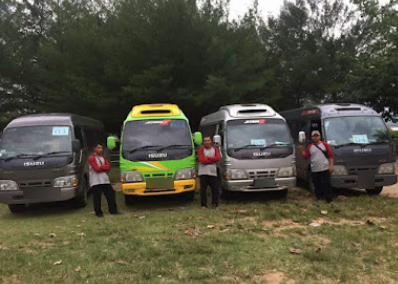 sewa elf surabaya