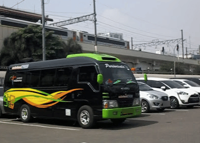 sewa mobil elf lepas kunci bogor